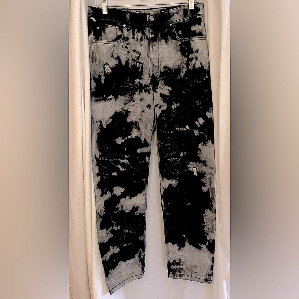 Jeans by Elan.  Button fly size M(8-10) NWOT